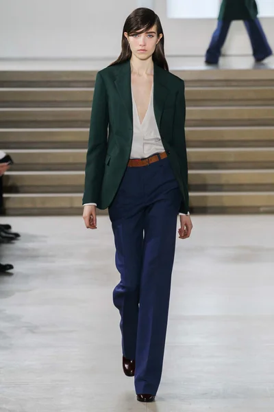 Look 2